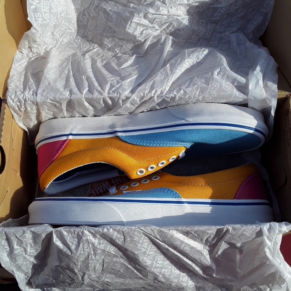 Van's Era Multi Bright Canvas Skate Shoes - Picture 9 of 15